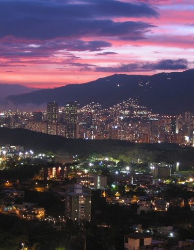 caracas de noche